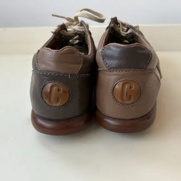 Vintage Camper "Twins" Sneakers - Picture 6 of 7